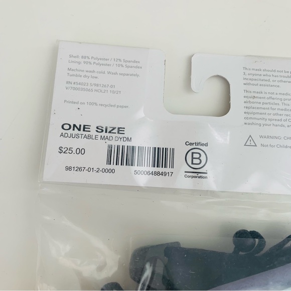 NEW pack of Athleta girl made to move masks with nose bridge 3 total masks - Picture 6 of 9